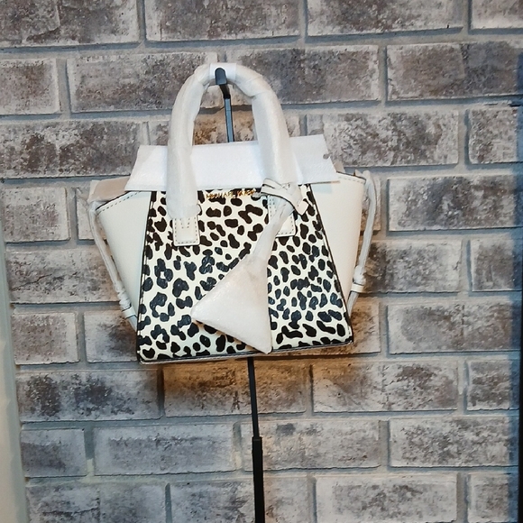 Michael Kors Cream and Black Animal Print Satchel - Picture 2 of 7
